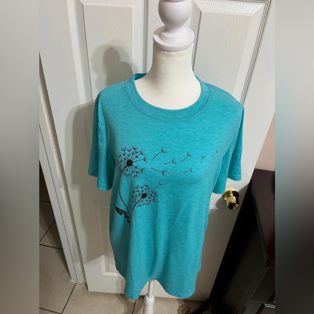 (21) Teal Dandelion Graphic Women's Top